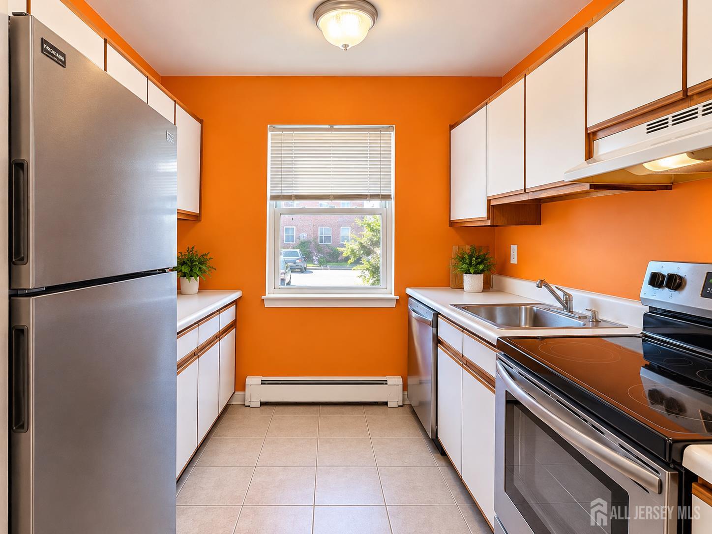 289 Main Street 8A Image 3
