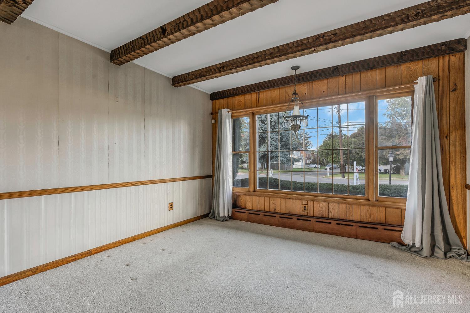 205 Green Street Image 4