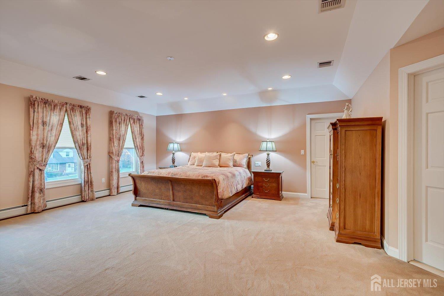 21 Stafford Road, Colonia, NJ, 07067 image 42