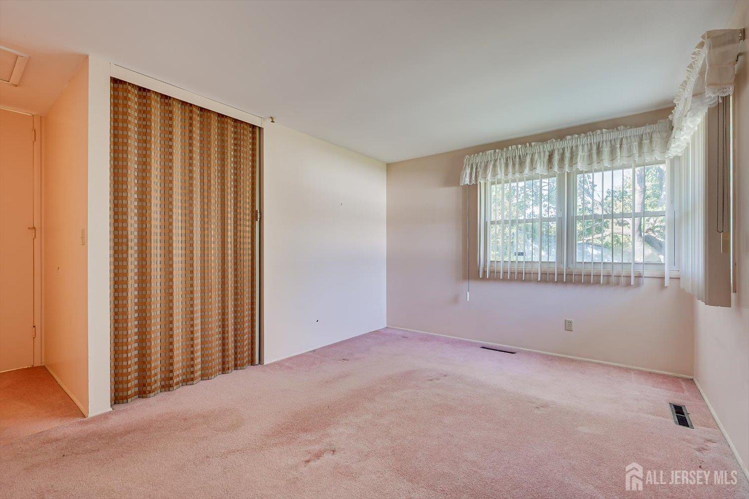 14 Richford Road, South Brunswick, NJ, 08824 image 17