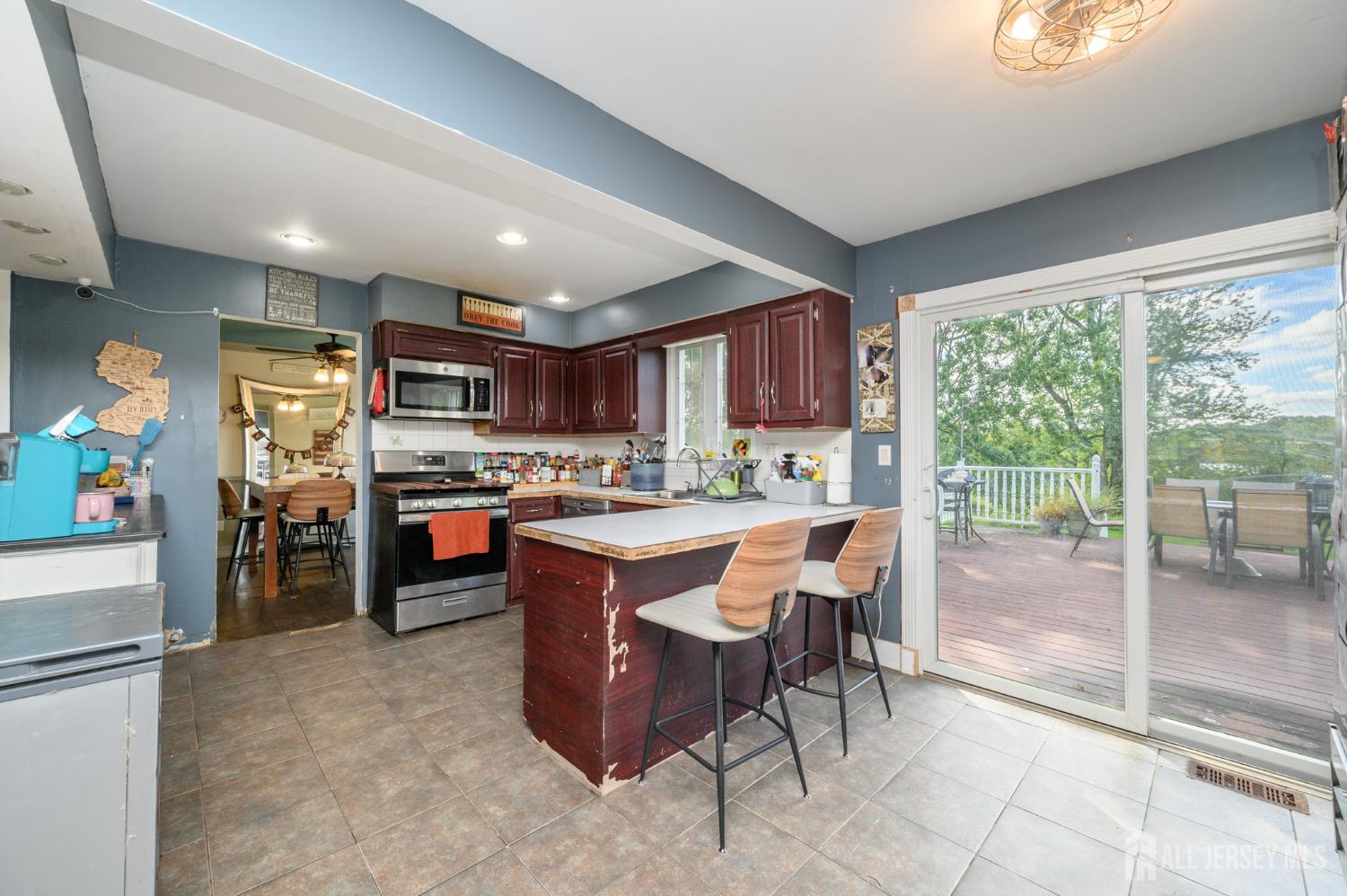 6 Emery Drive, Whitehouse Station, NJ, 08889 image 8