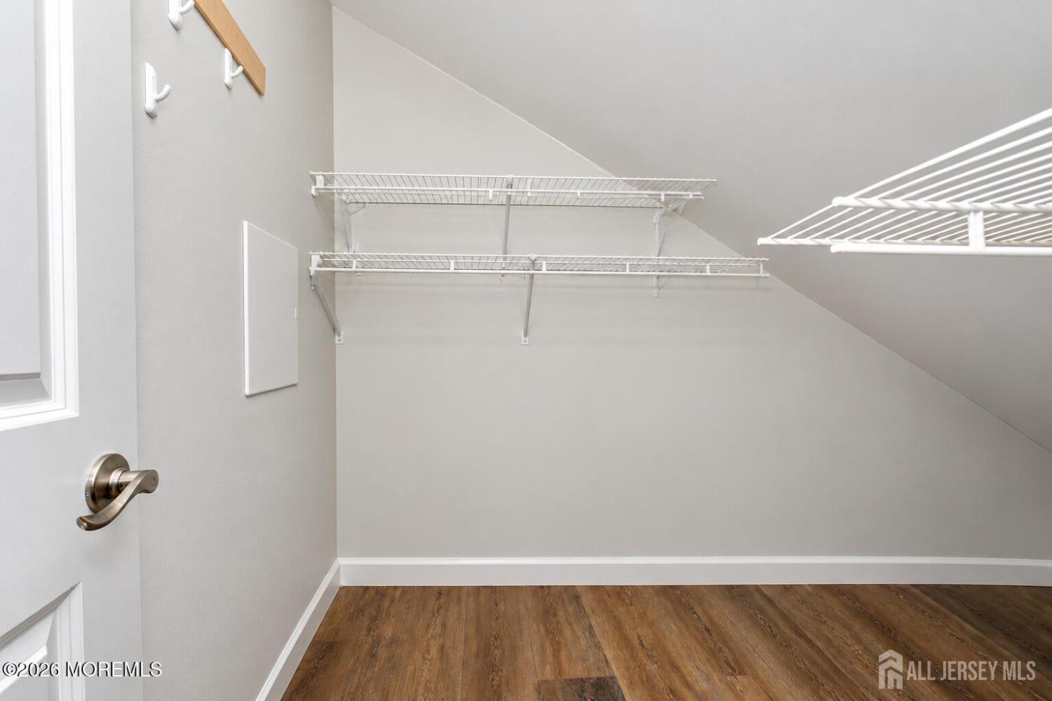 56 Farnham Square, Parlin, NJ, 08859 image 12