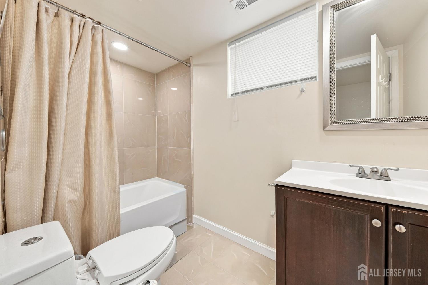 36 fiume Street, Iselin, NJ, 08830 image 25