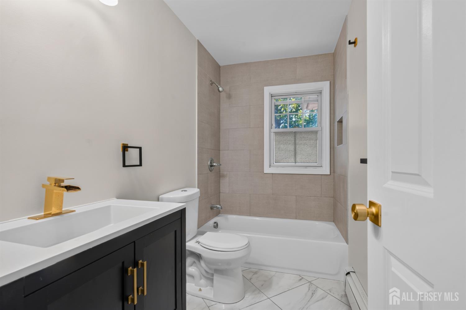 520 w Grand Avenue, Rahway, NJ, 07065 image 14