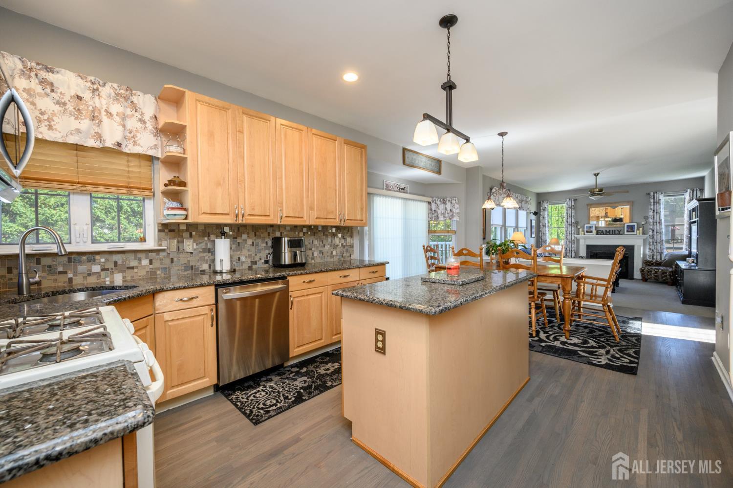 601 Windcrest Court, Brick, NJ, 08724 image 9