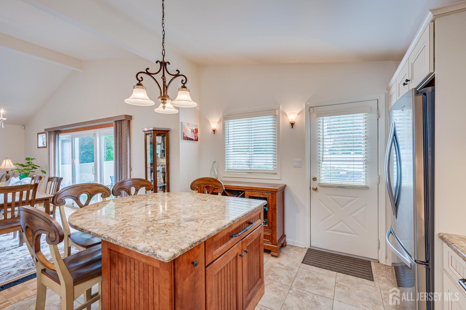 72 Stephenville Parkway, Edison, NJ, 08820 image 35