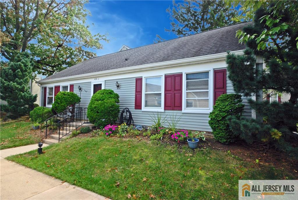 426 Redding Lane C, Monroe, NJ, 08831