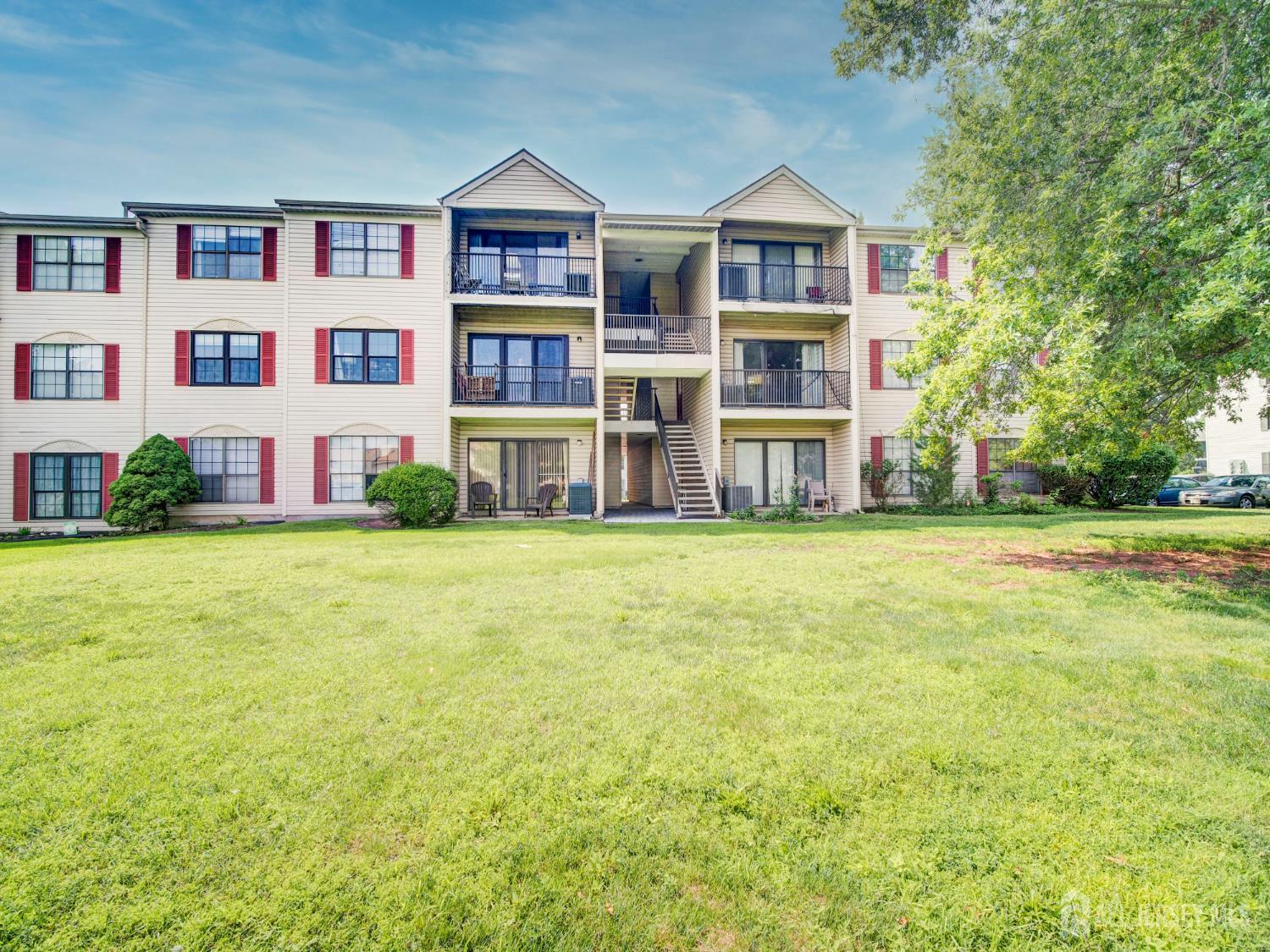 380 Lancaster Court, Piscataway, NJ, 08854 image 22