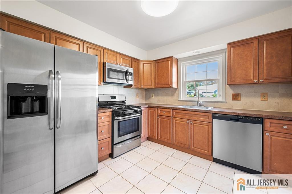 16 Andrew Johnson Drive B, Monroe, NJ, 08831 image 15