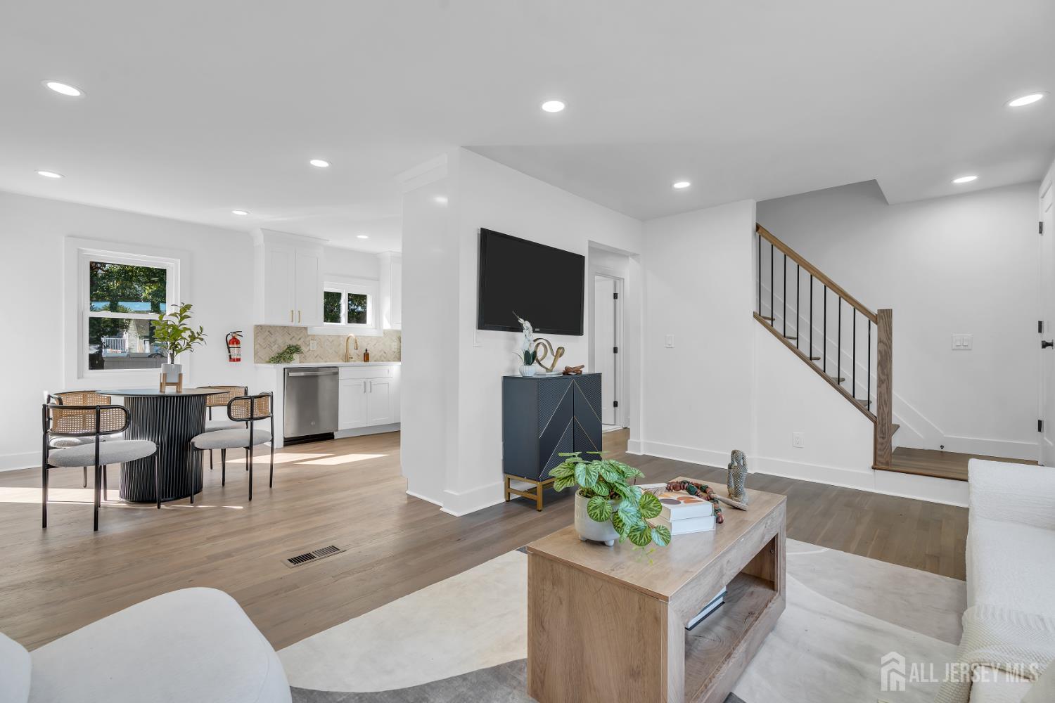 30 Pine Tree Drive, Colonia, NJ, 07067 image 8