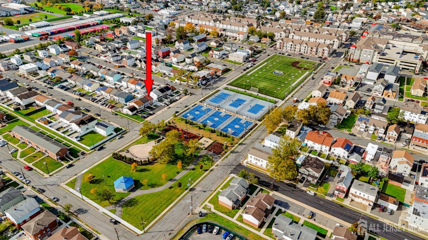 3-D Salem Avenue Image 4