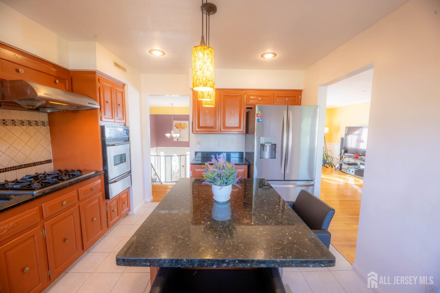 4 Charles Court, Edison, NJ, 08820 image 11