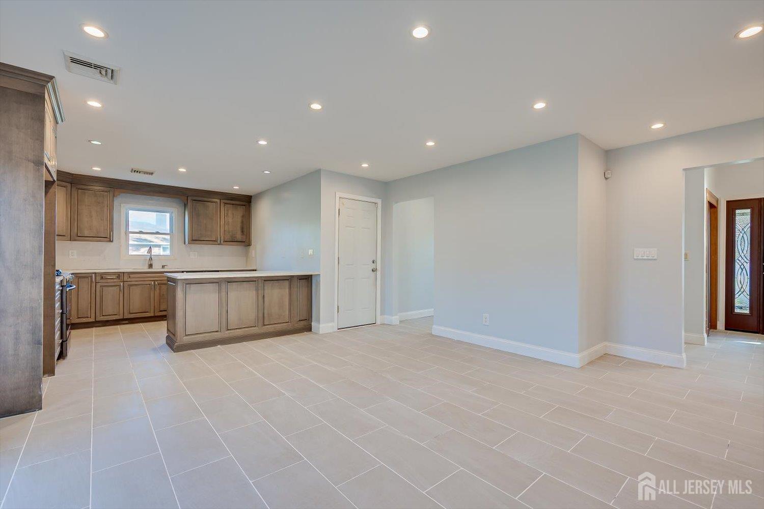 932 Eva Street, Piscataway, NJ, 08854 image 12