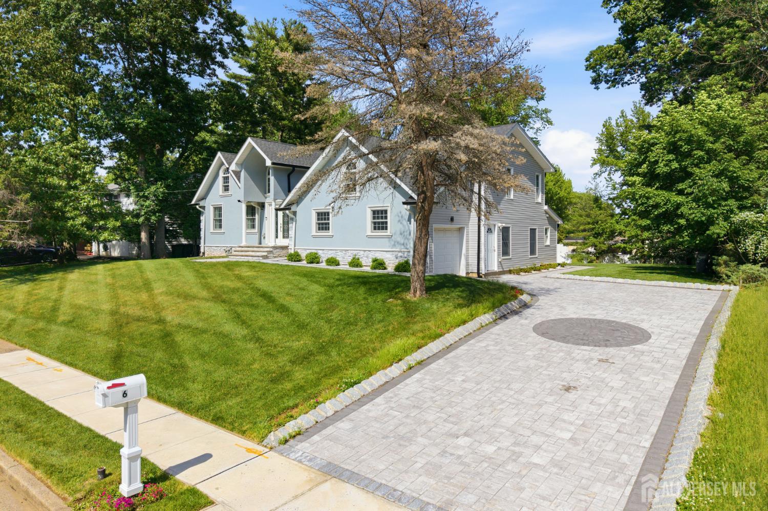 6 Whitewood Road Image 2