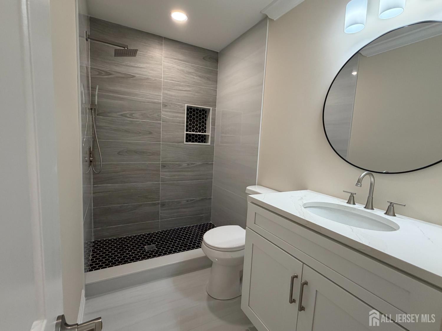 10 Betsy Ross Drive B, Monroe, NJ, 08831 image 18