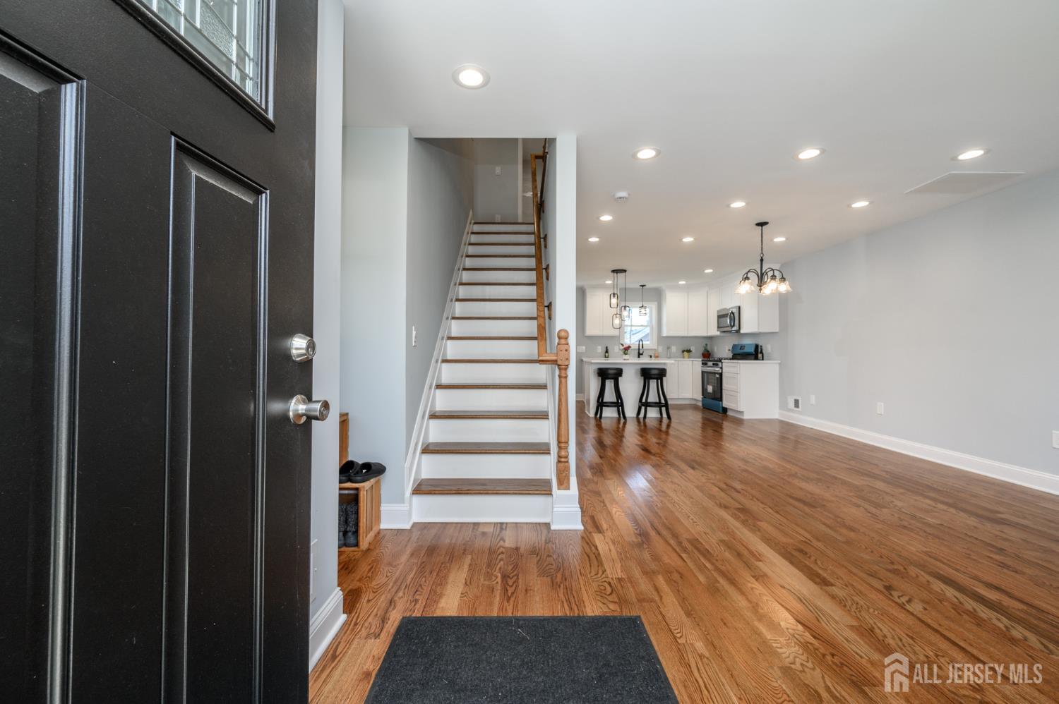 270 Alpine Way Image 3