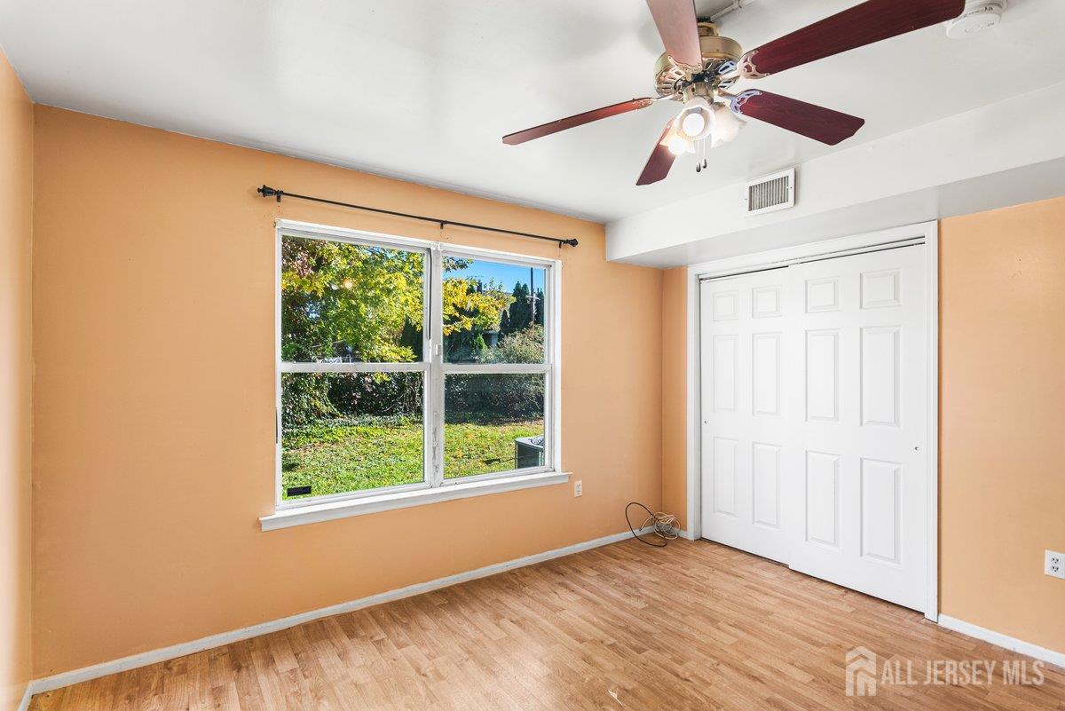 32 Mckinley Avenue, Carteret, NJ, 07008 image 17