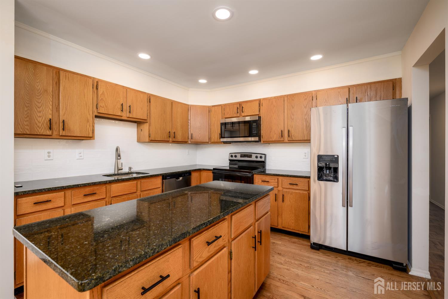 13 Benjamin Franklin Drive, Monroe, NJ, 08831 image 12