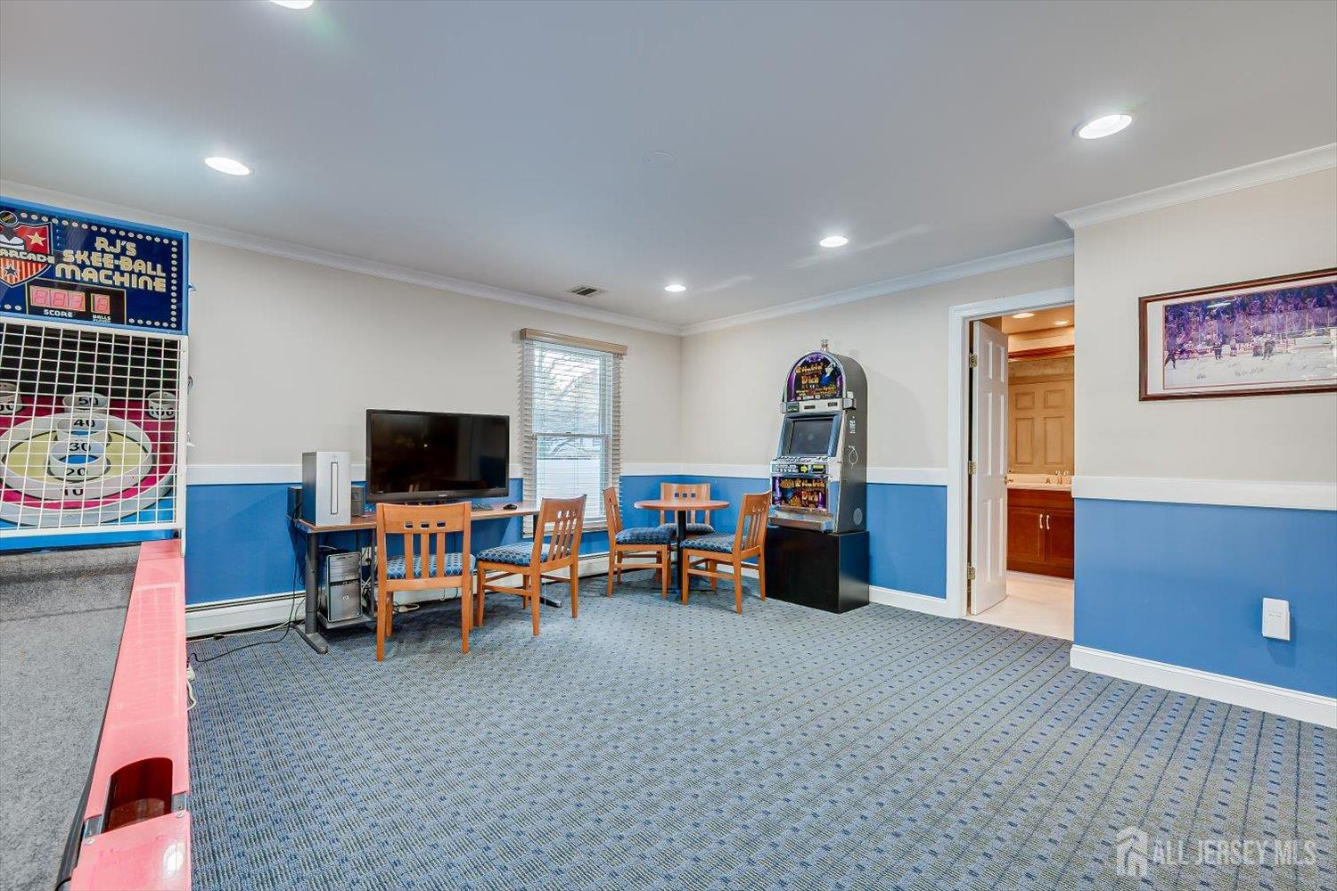 21 Stafford Road, Colonia, NJ, 07067 image 37