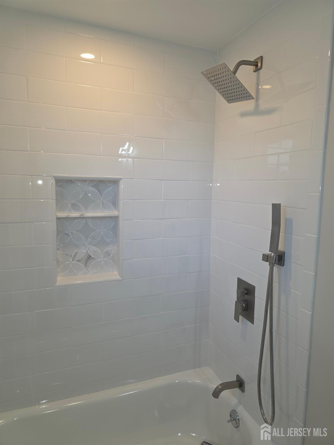 21 Market Street, Edison, NJ, 08817 image 43