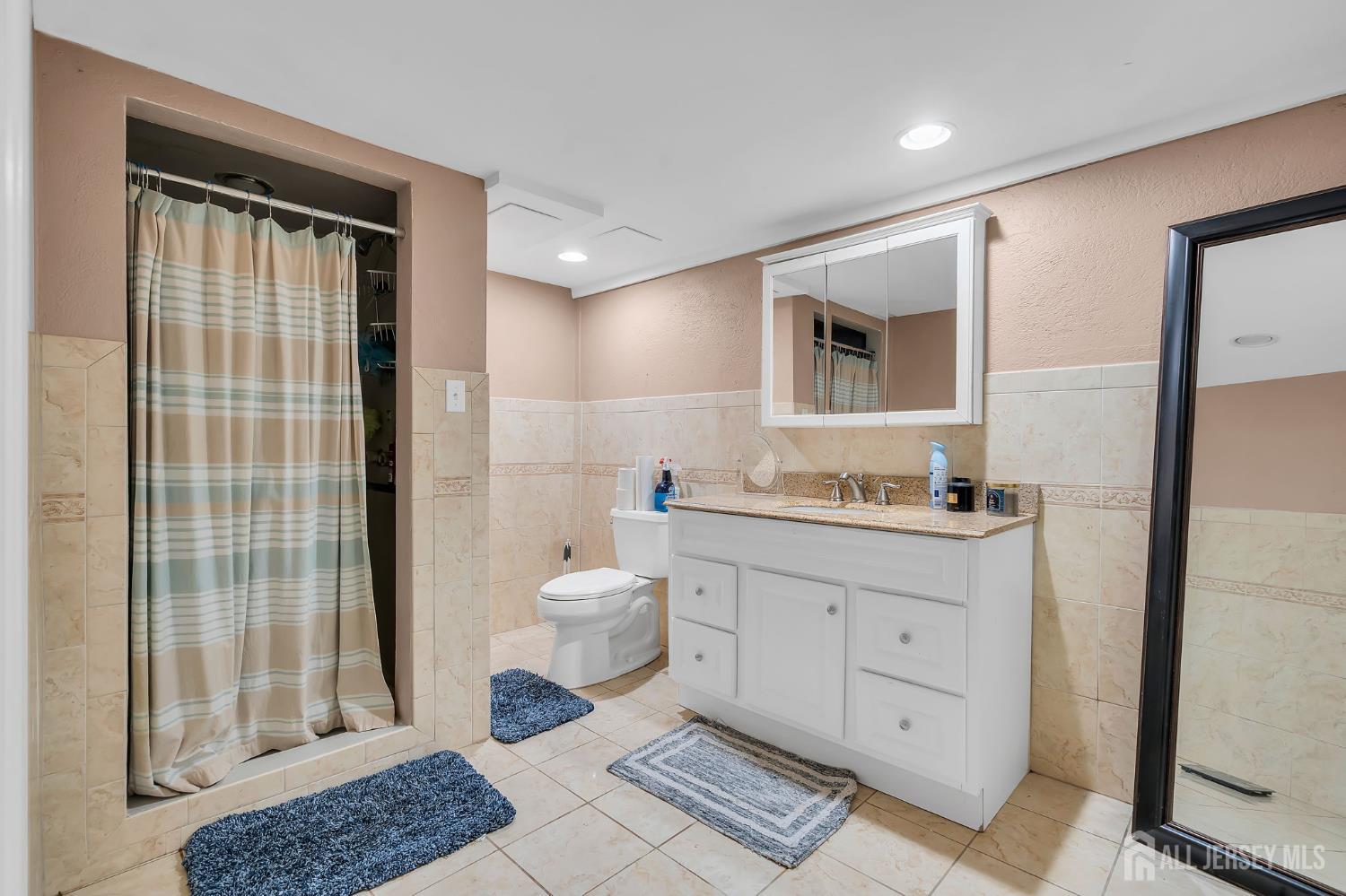 38 Susan Lane, East Brunswick, NJ, 08816 image 26