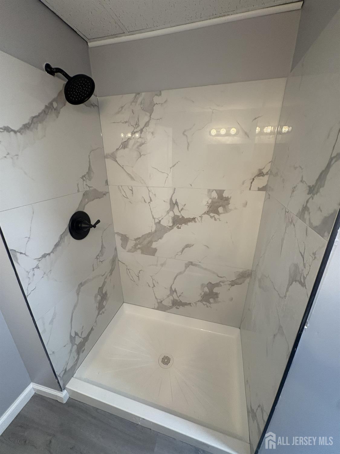 16 Lanning Street, Ewing, NJ, 08618 image 17