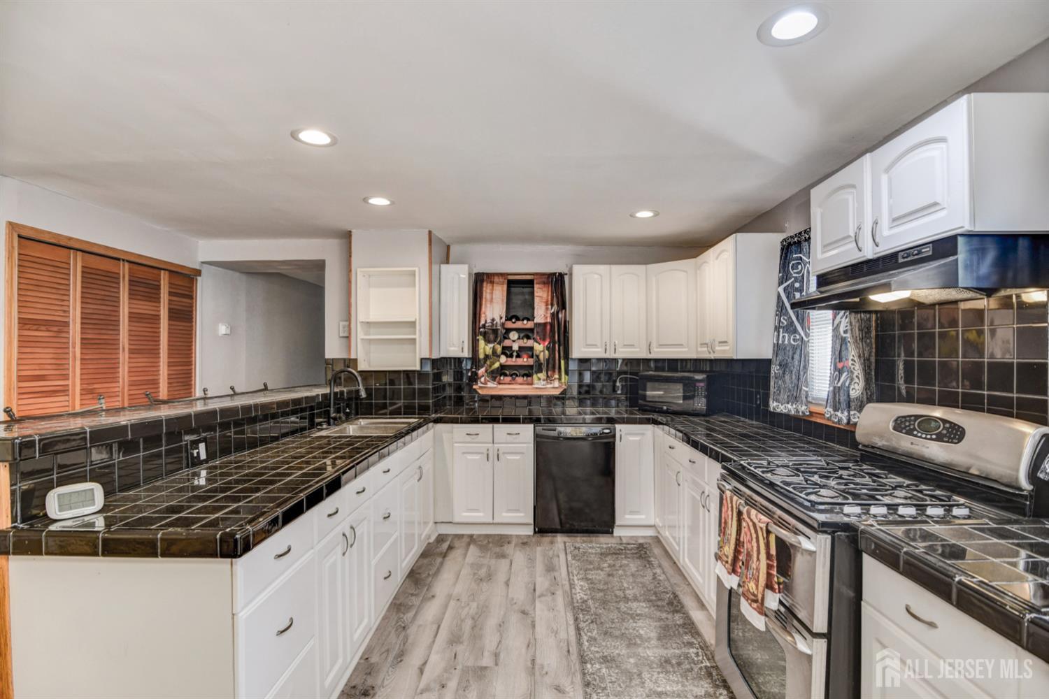 185 Washington Road, Sayreville, NJ, 08872 image 14