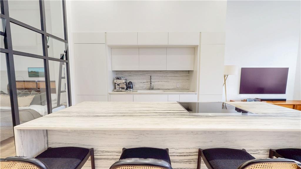 91 Grand Avenue 3B Image 2