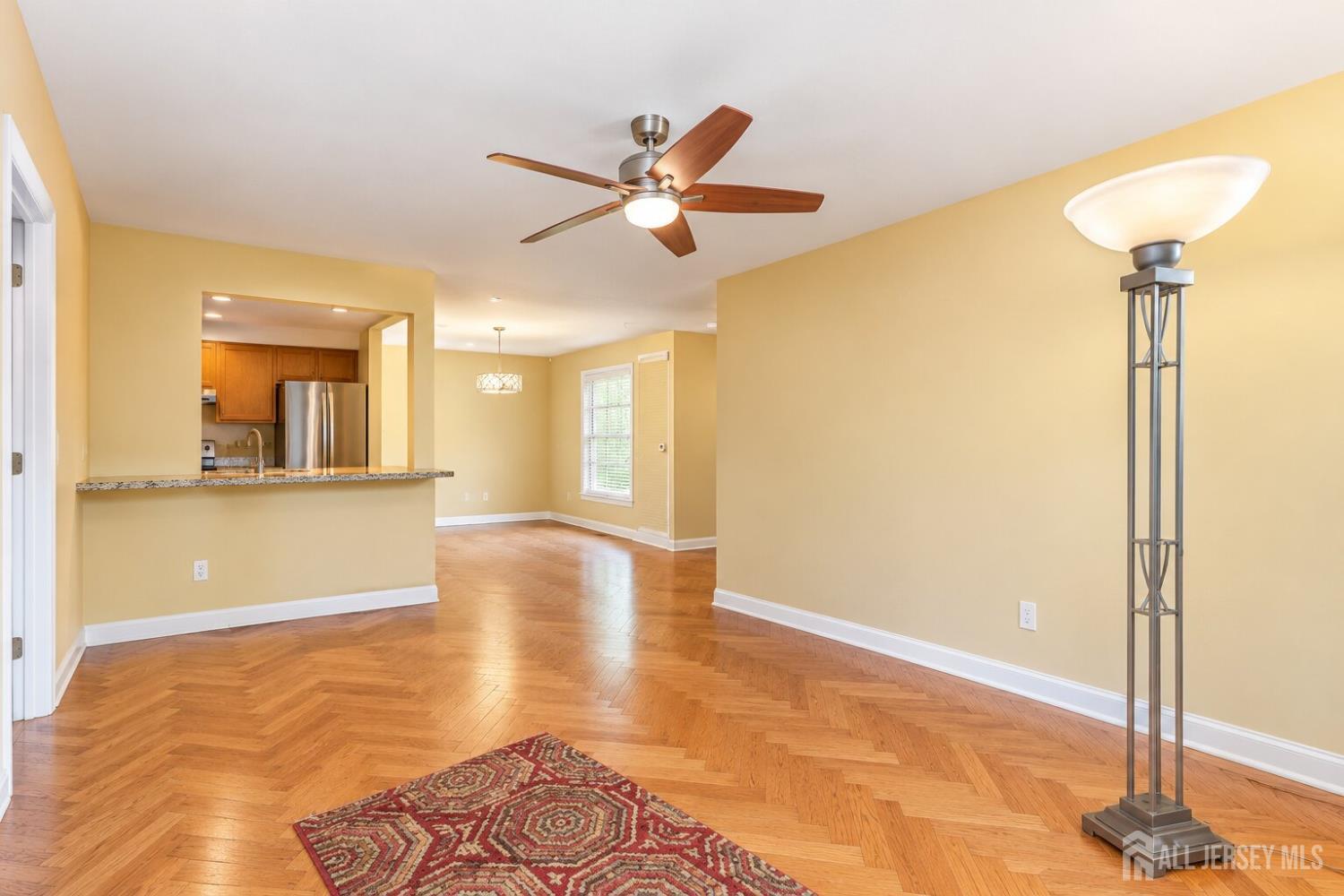 804 Wedgewood Circle 818 Image 5