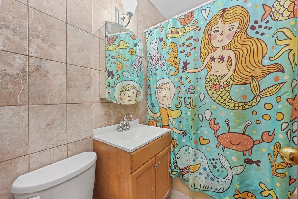 2136 East 28th Street, Brooklyn, New York, 11229 image 12