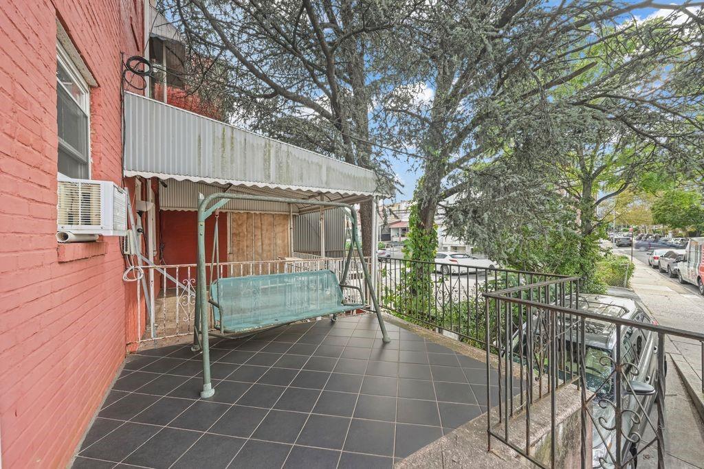 2136 East 28th Street, Brooklyn, New York, 11229 image 21