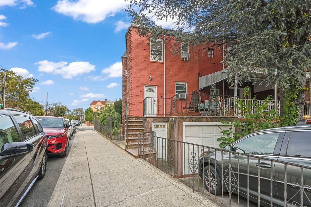 2136 East 28th Street, Brooklyn, New York, 11229 image 22