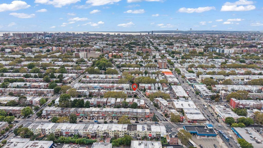 2136 East 28th Street, Brooklyn, New York, 11229 image 24