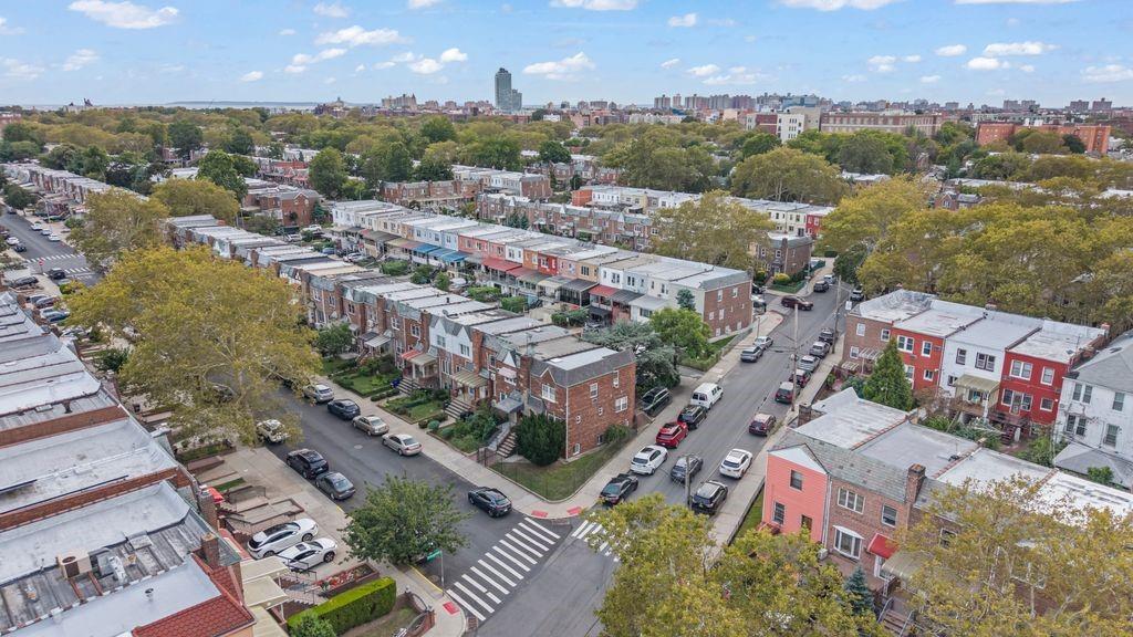 2136 East 28th Street, Brooklyn, New York, 11229 image 28