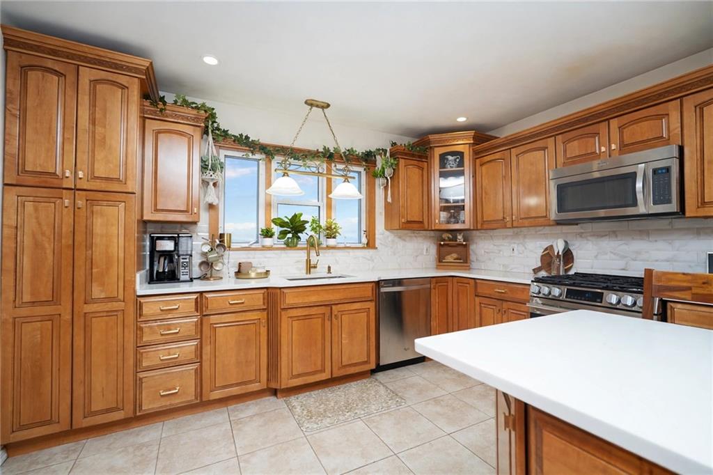 173 Fisher Avenue, Staten  Island, New York, 10307 image 8