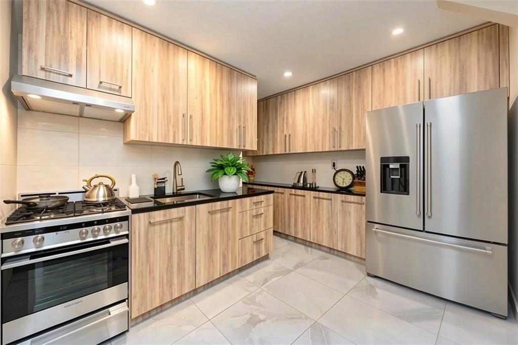 2665 Homecrest Avenue 5R Image 3