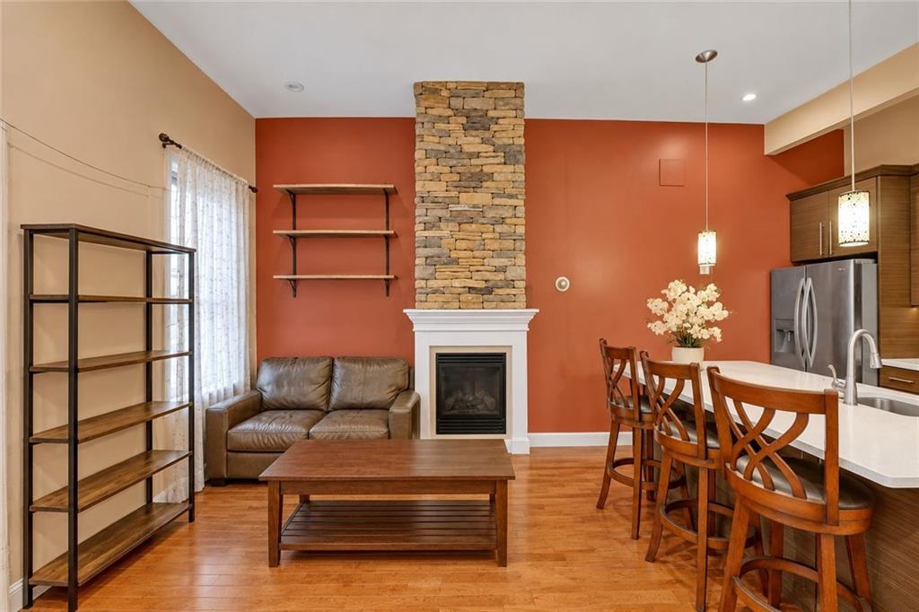 8514 Avenue J Image 4