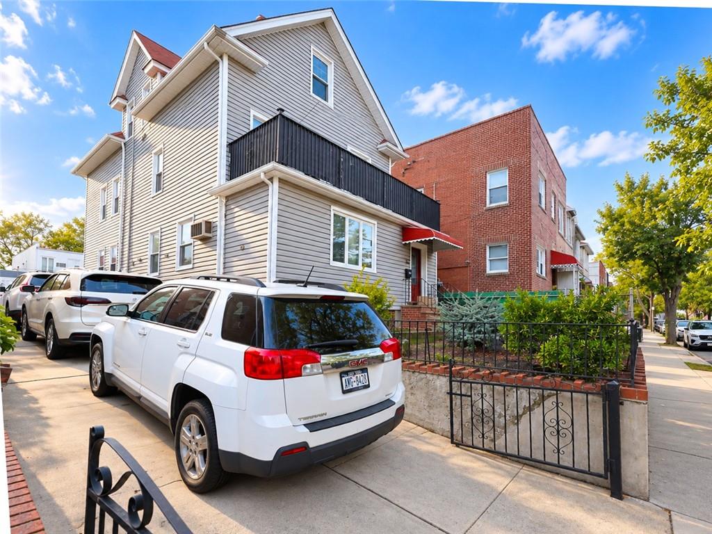 2064 West 10th Street, Brooklyn, New York, 11223