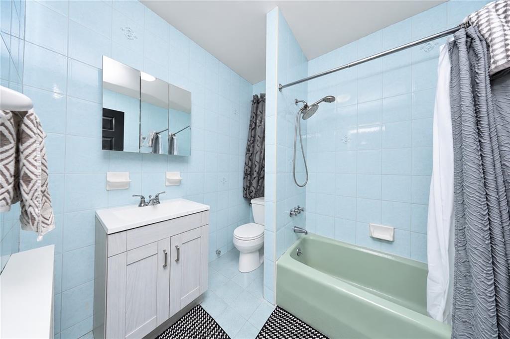 2064 West 10th Street, Brooklyn, New York, 11223 image 25