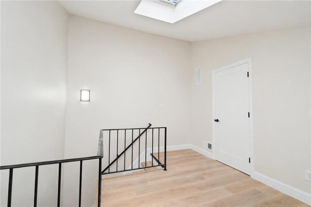 25 Wolkoff Lane NA, Staten  Island, New York, 10303 image 13