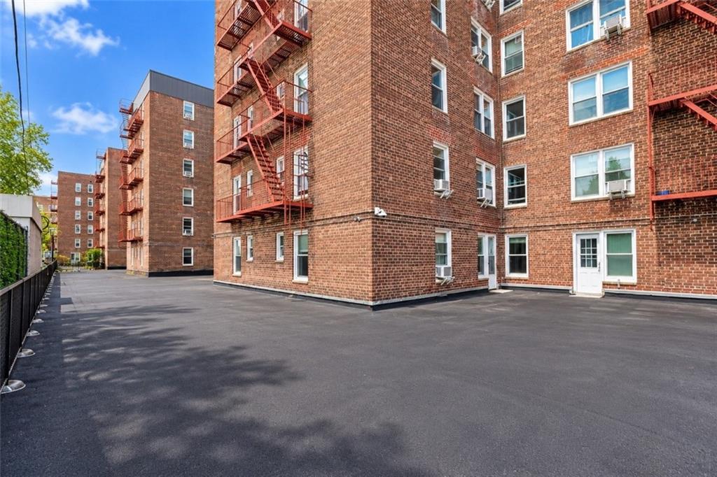 367 Avenue S 1C, Brooklyn, New York, 11223 image 17