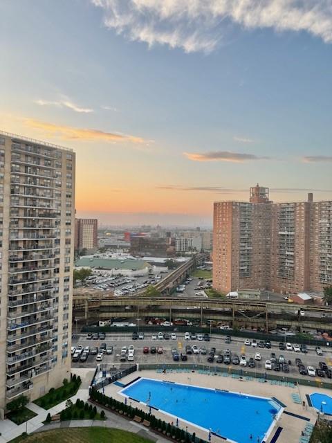 501 Surf Avenue 13S Image 2
