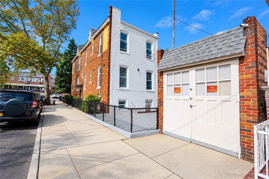 77 Stryker Street, Brooklyn, New York, 11223 image 32
