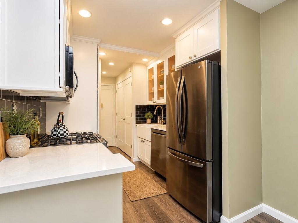 1100 Clove Road 3C, Staten  Island, New York, 10301 image 16