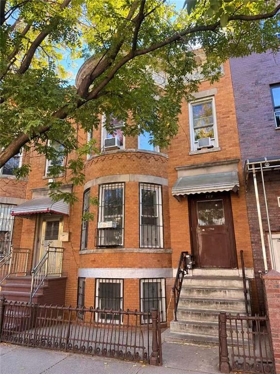 740 50th Street Image 3