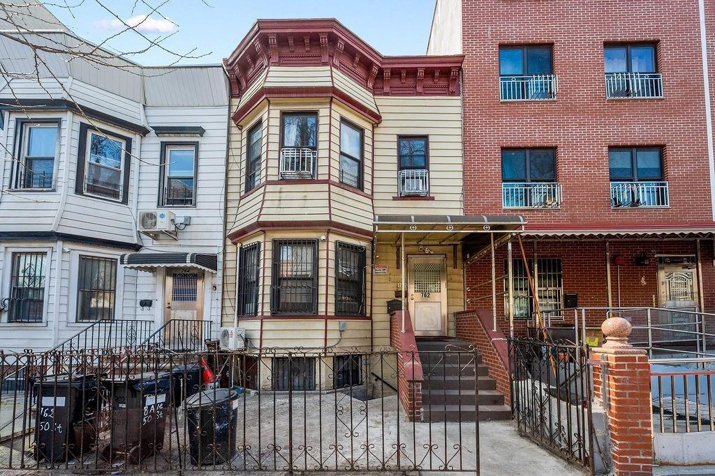 762 50th Street Image 4