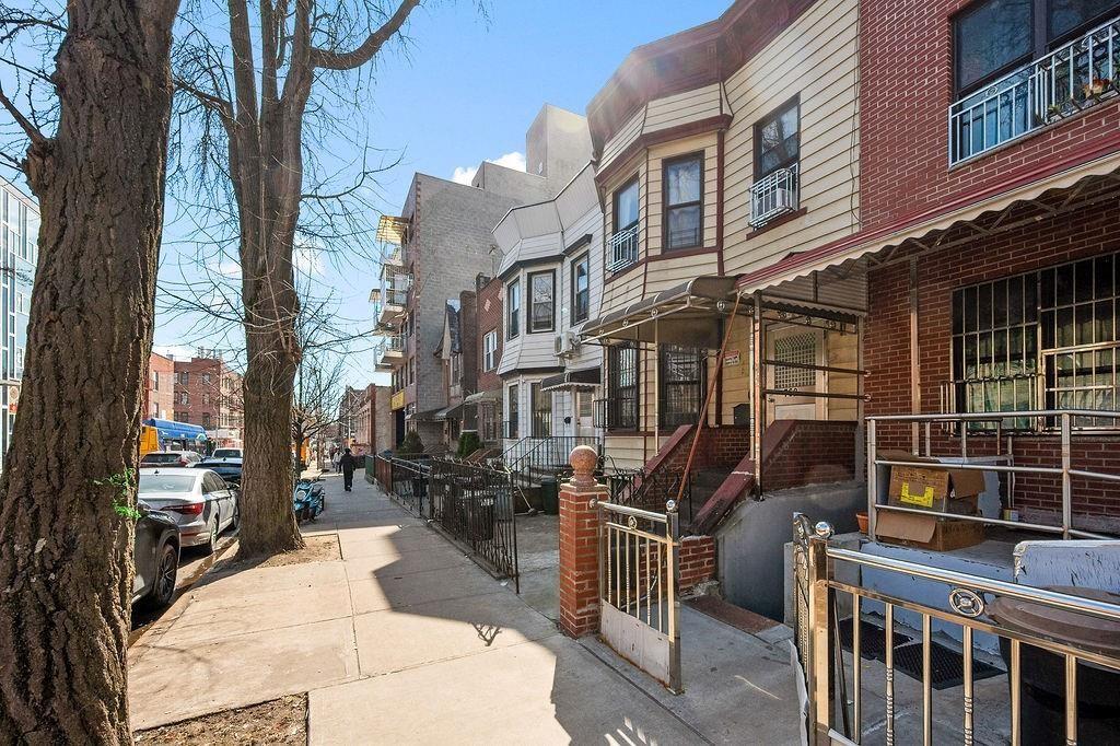 762 50th Street, Brooklyn, New York, 11220 image 15