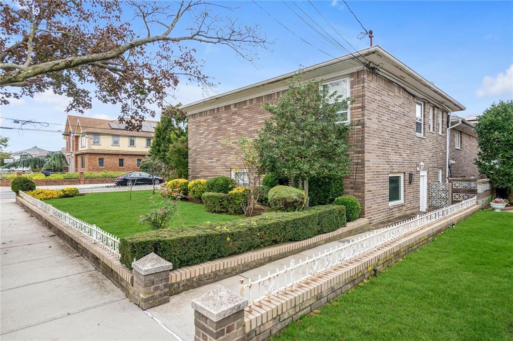 2277 East 72nd Street Image 2