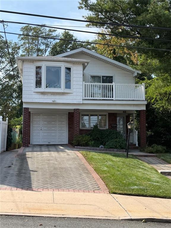 48 Rockwell Avenue Image 2