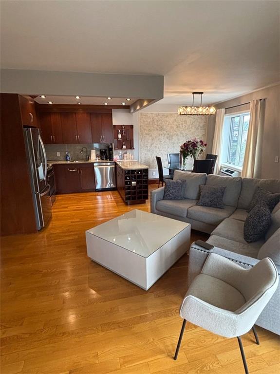 6833 Shore Road Road 4B, Brooklyn, New York, 11220